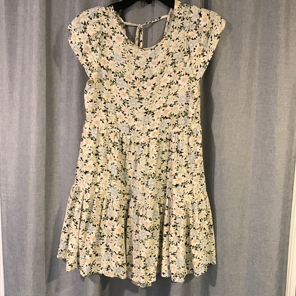 American Eagle flowery dress